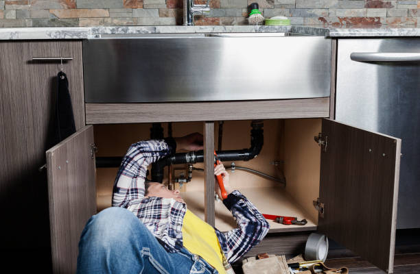 Best Clogged Drain Plumber  in Siler City, NC